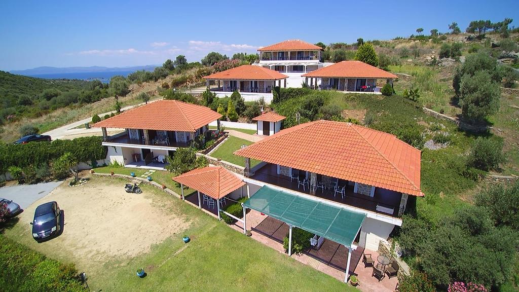 Villas Gemeli 阿莫利亚尼岛 外观 照片